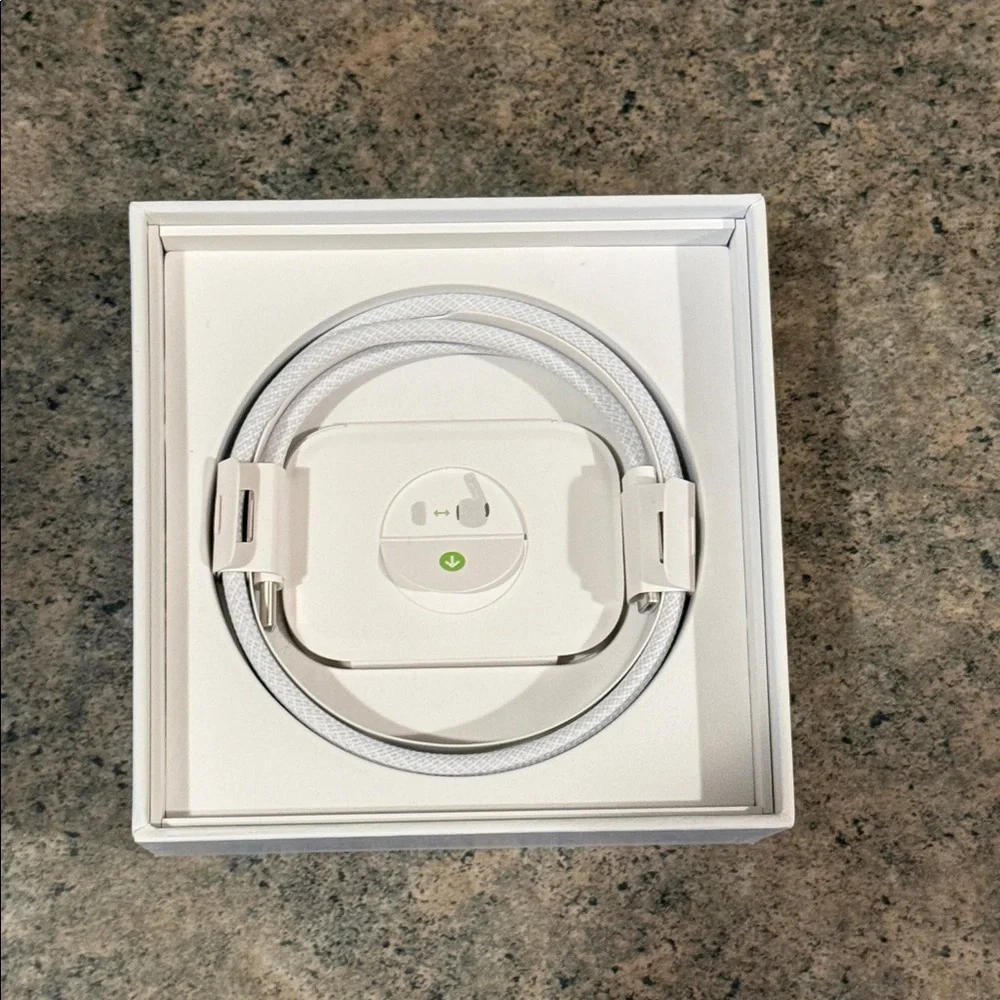 Apple authentic airpods